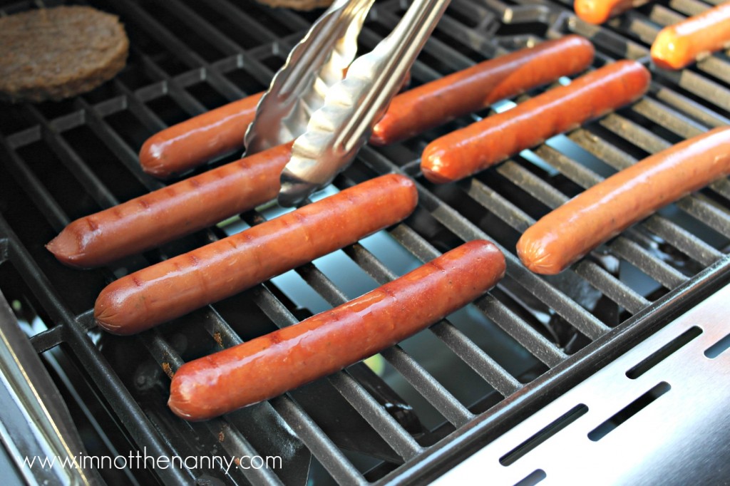 Park's Finest Hot Dogs on the Grill #StartYourGrill #CollectiveBias-I'm Not the Nanny
