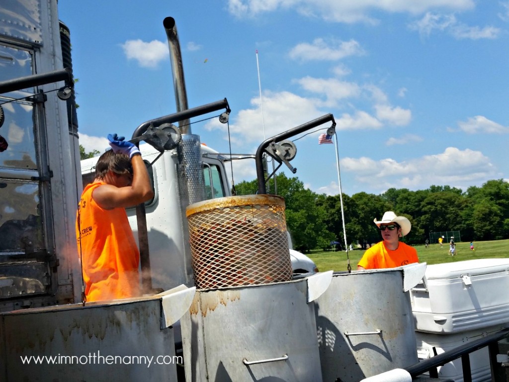Boiling Crawfish at DC Crawfish Boil