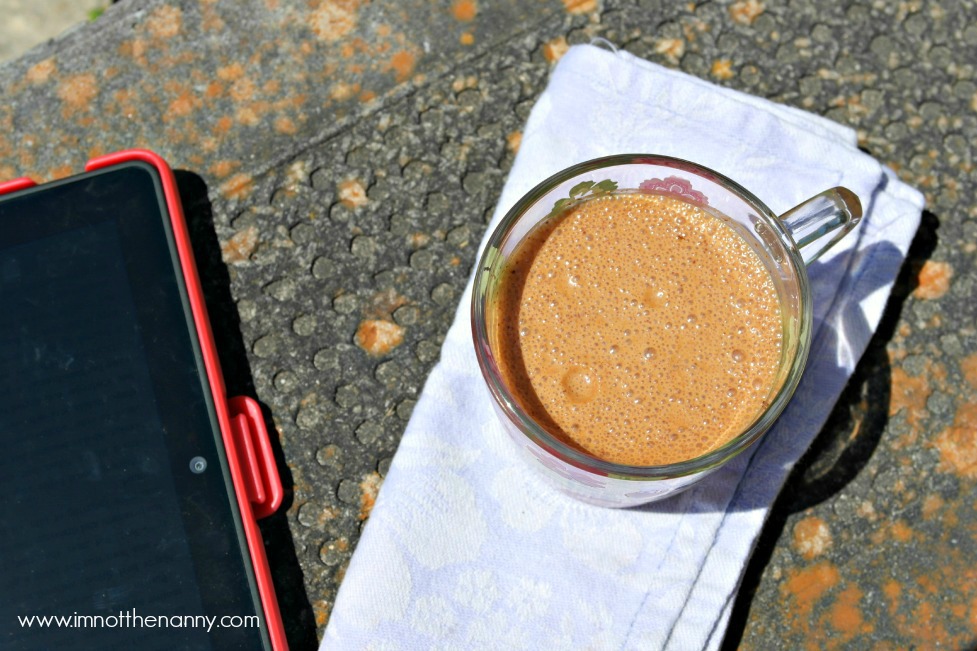Cafe Au Lait Smoothie Outdoor Breakfast-I'm Not the Nanny #KefirCreations #shop