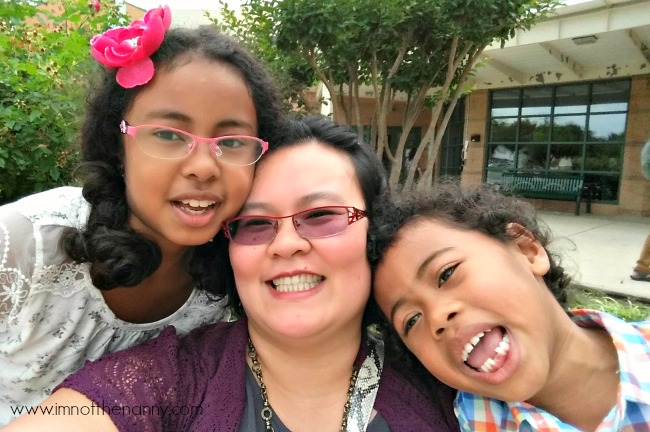 Thien-KiThien-Kim selfie with kids-I'm Not the Nannym selfie with kids-I'm Not the Nanny