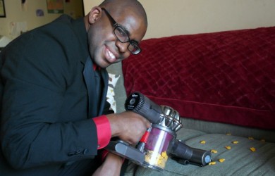 How to Get Your Husband to Vacuum with Dyson DC59-I'm Not the Nanny