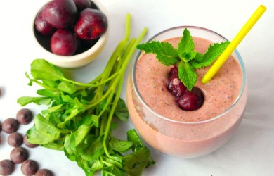 Dark Chocolate & Cherry Green Smoothie Recipe via I'm Not the Nanny