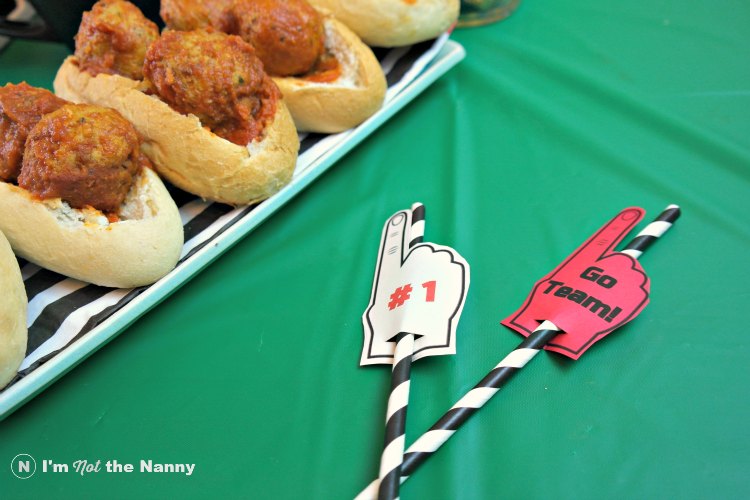 Foam finger straw toppers close-up