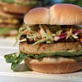 Fish burgers with grilled pineapple
