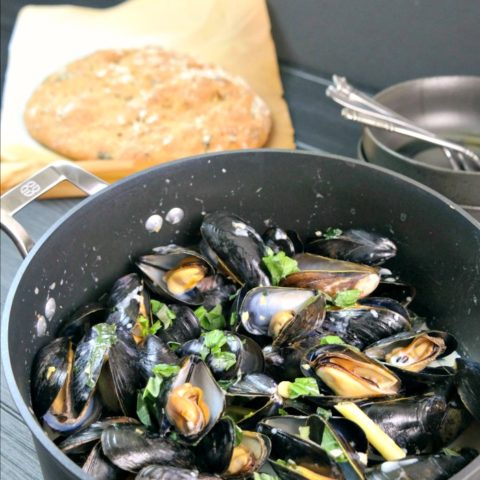 Coconut Lemongrass Mussels