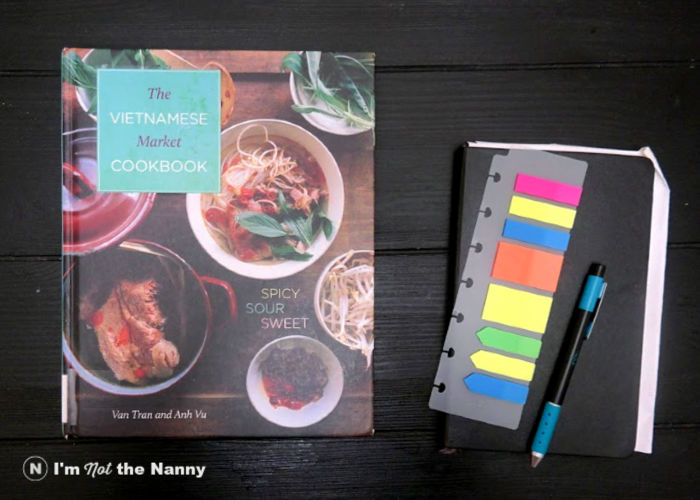 Vietnamese Market Cookbook with notebook